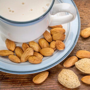 Almond Milk: kompozycja zapachowa / olejek zapachowy 100%