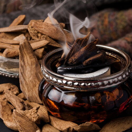 Oud Wood: kompozycja zapachowa / olejek zapachowy 100%